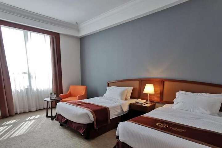 Room 20 of 44
