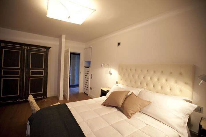 Room 56 of 170