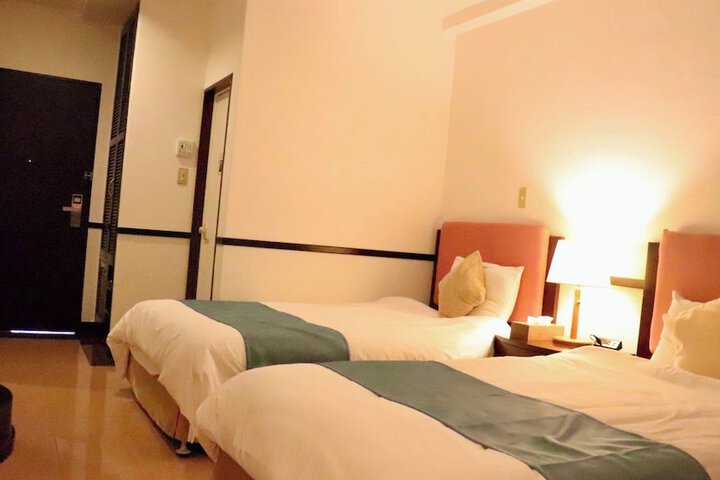 Room 45 of 149