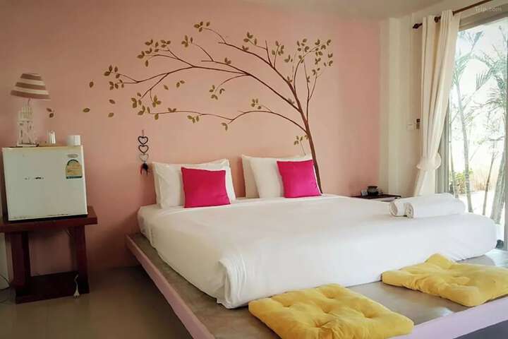 Room 35 of 75