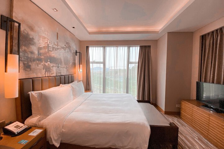 Room 15 of 55