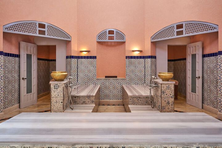 Hotel Interior 6 of 134