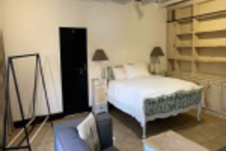 Room 96 of 216