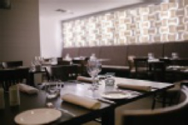 Dining 40 of 204