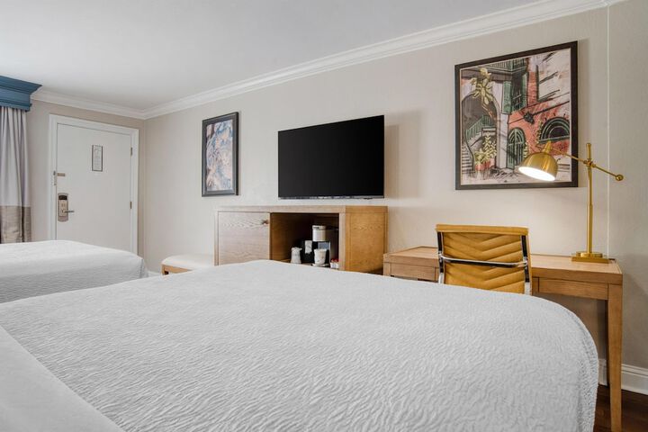 Room 22 of 65