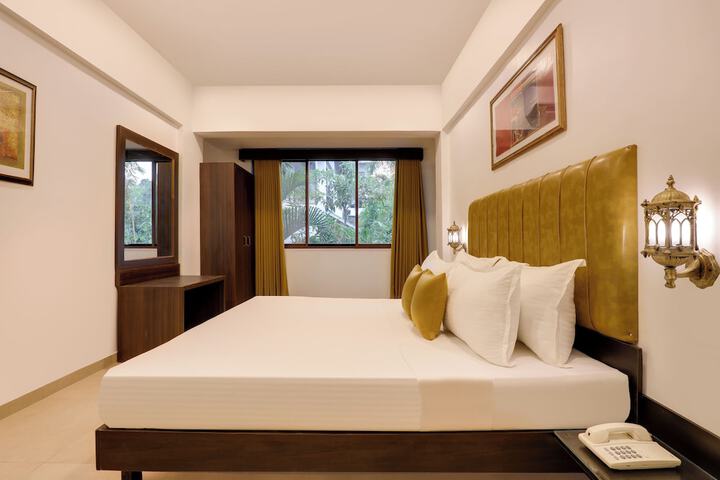 Room 16 of 65