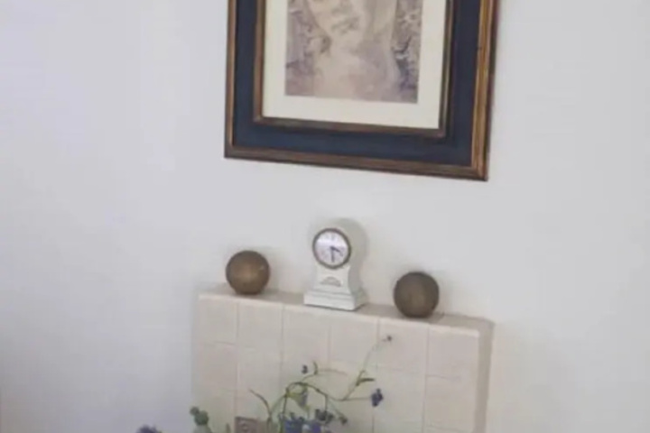 Room 10 of 11