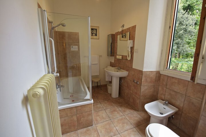 Room 20 of 47