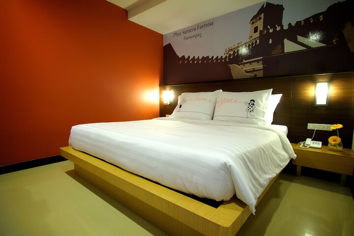 Room 25 of 34