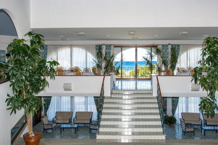 Hotel 2 of 44