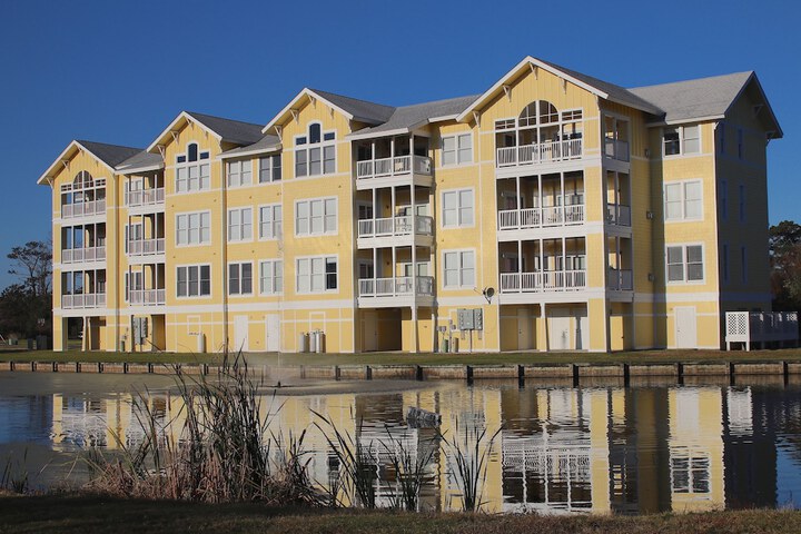 Property Grounds 59 of 65