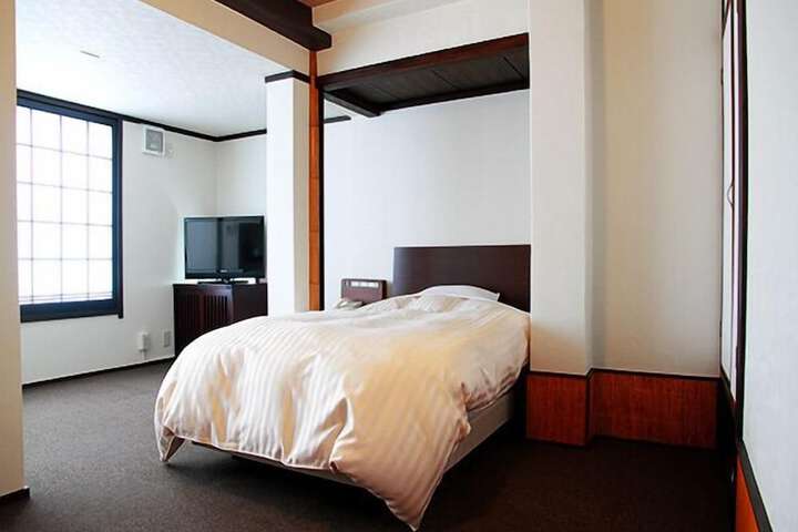 Room 21 of 59