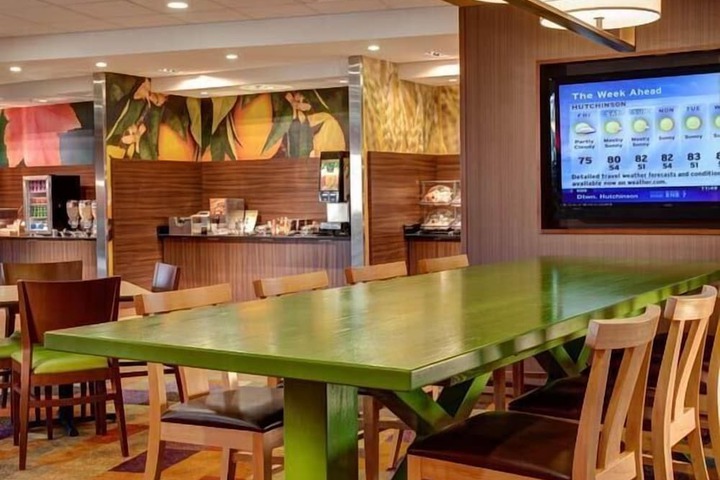 Breakfast area