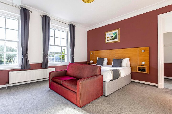 Room 52 of 134