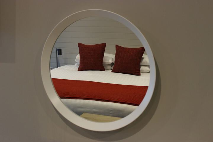 Room 8 of 51