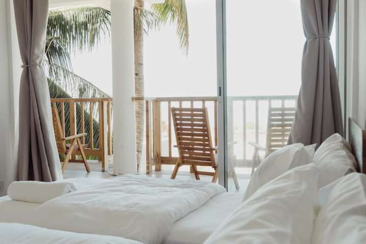 Room 16 of 55