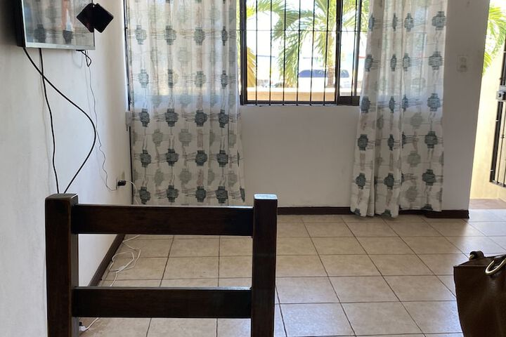 Room 2 of 17