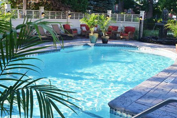 Pool 144 of 155
