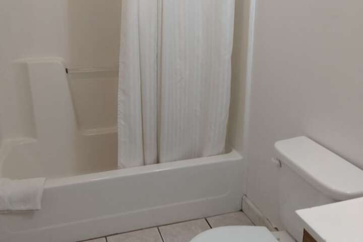 Standard Double Room (3 of 31)