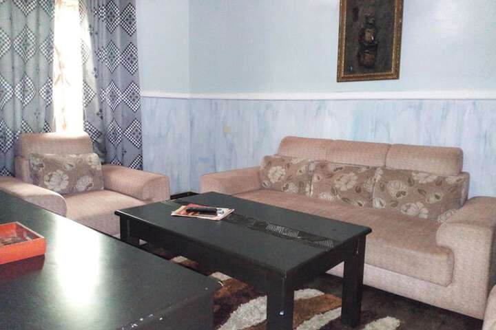 Room 13 of 25