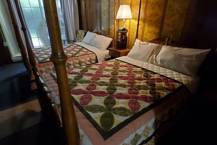 2 Double Beds (5 of 28)