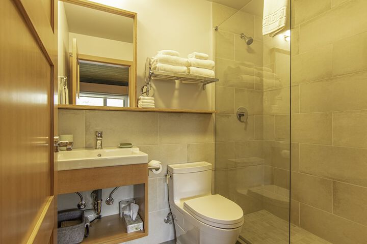 Room 44 of 72