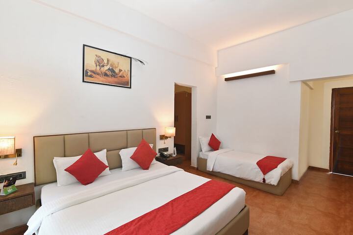 Room 10 of 22