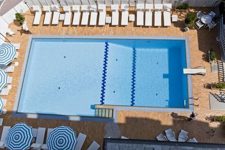 Pool 12 of 24