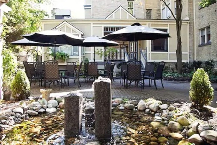 Hotel Exterior 73 of 75