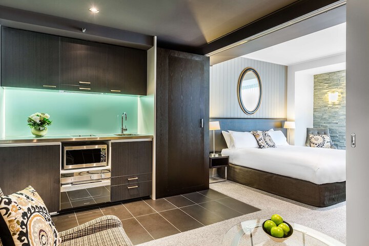 Room 15 of 44