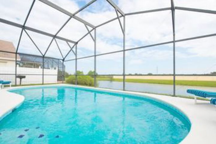 Pool 15 of 15