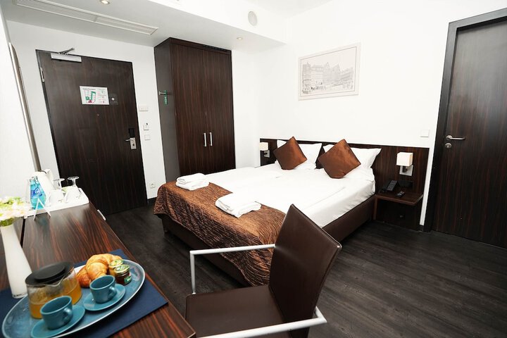 Room 29 of 55