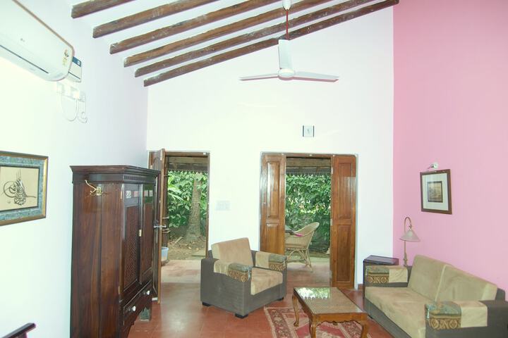 Room 49 of 162