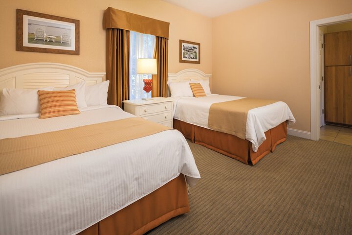 Room 3 of 20