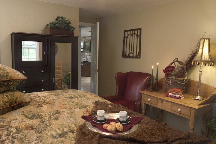 Room 4 of 39