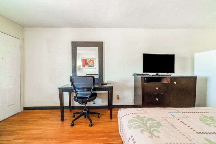 Room 41 of 87