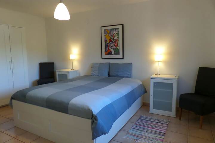 Room 12 of 66