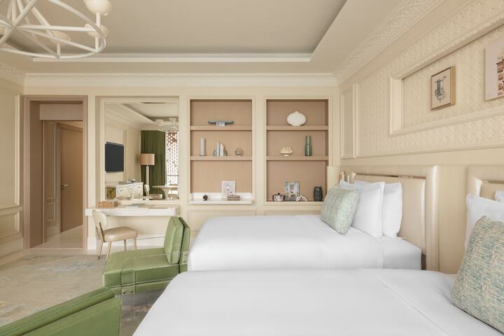 Room 8 of 45