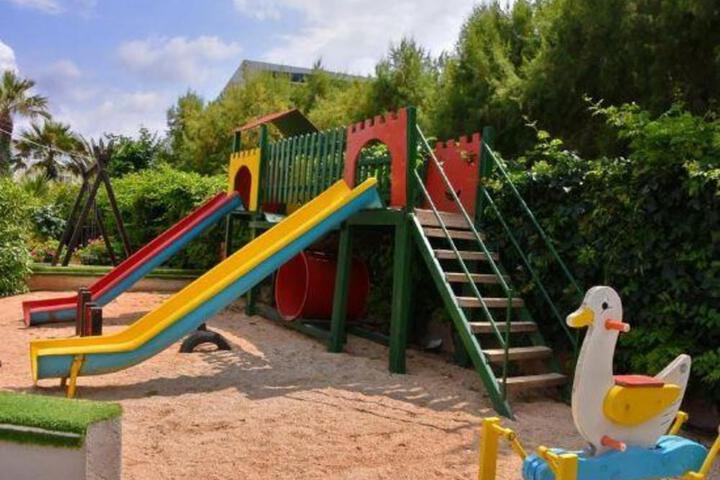 Kalia Beach Hotel
