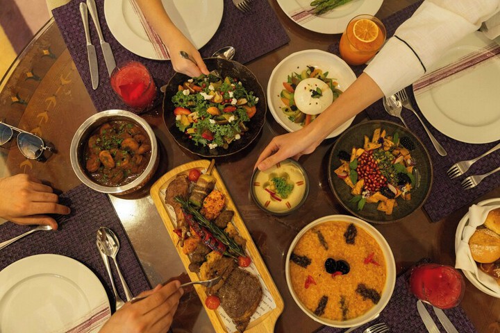 Dining 95 of 115