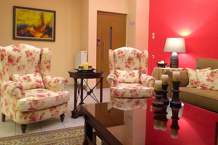 Guest Lobby