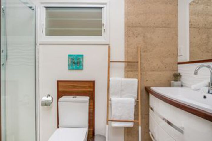 Room 15 of 24