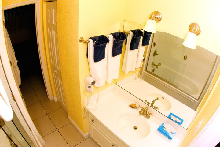 Clean Restrooms