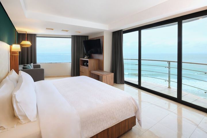 Room 15 of 64