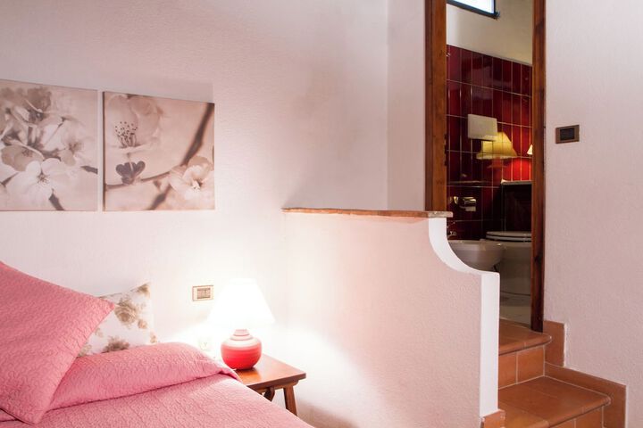 Room 25 of 100