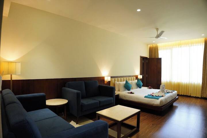 Room 8 of 22