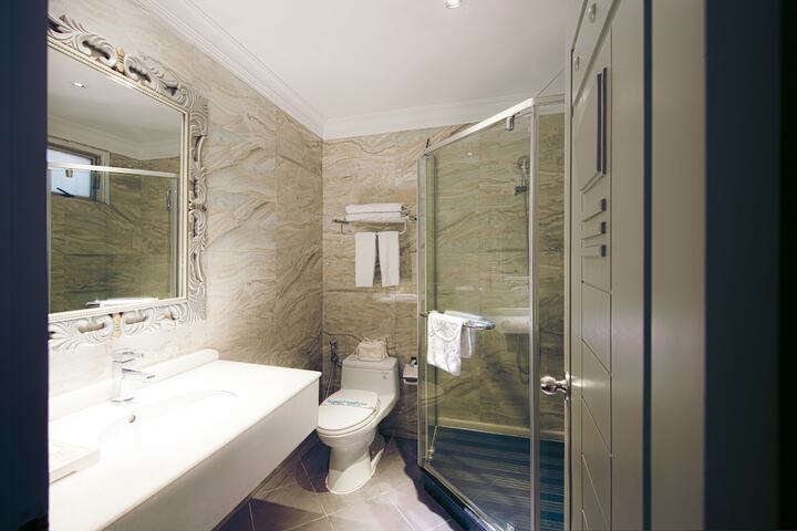 Bath Photo