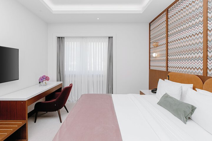 Room 32 of 129