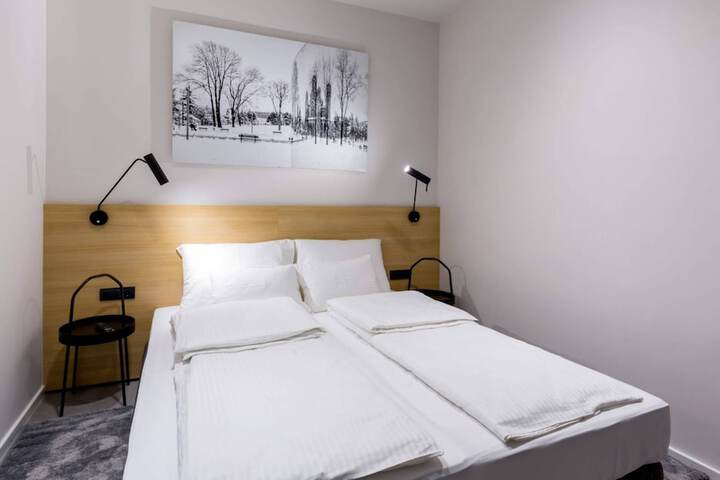 Room 19 of 45