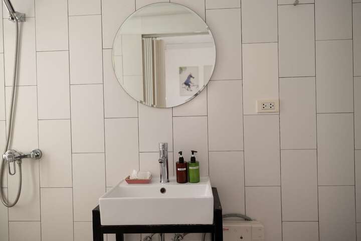 Room 74 of 93